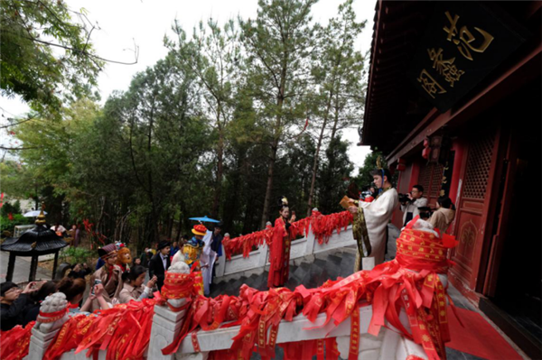 人气影视剧大咖旅行团 带您玩转丹江大观苑